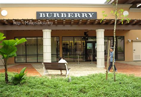 johor premium outlet burberry price.